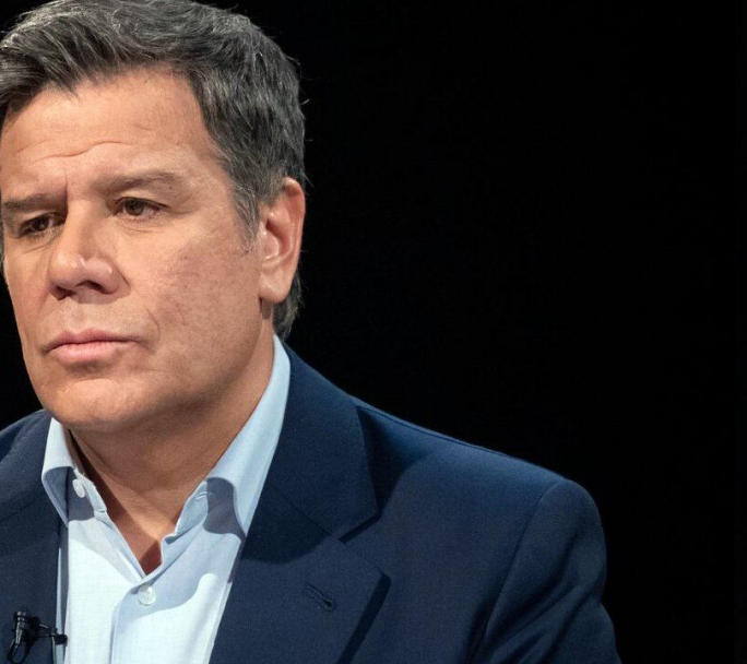 El Senador Manes aseguro que hay un pacto entre Maximo Kirchner y Milei
